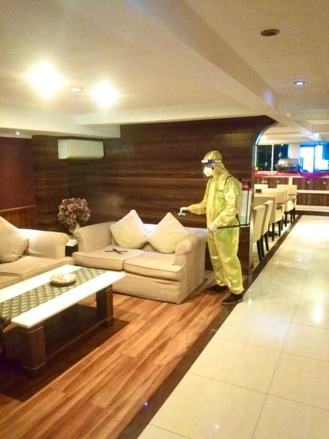 Grand Kasira Hotel Jakarta Exterior foto